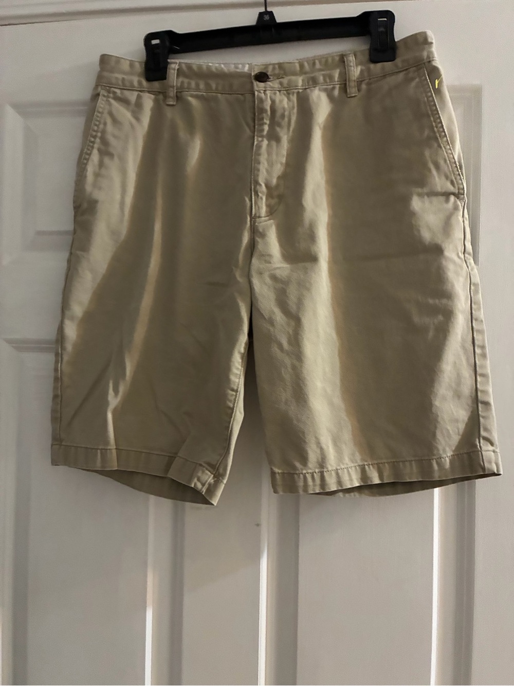 Dockers Men's Khaki Cargo Shorts